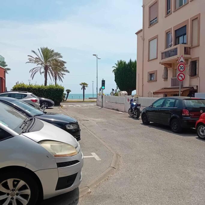 Studio Cosy Terrasse Front Mer Cagnes-sur-Mer Dış mekan fotoğraf